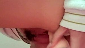 i'm feeling very hot today.