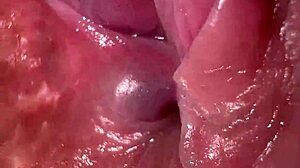गंदी बातों के साथ तीव्र गुदा उंगली और ऑर्गेज्म