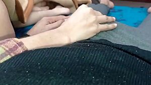 Indyjska Mama z Dużym Tyłkiem Wwiercana w Akcji z Bliska