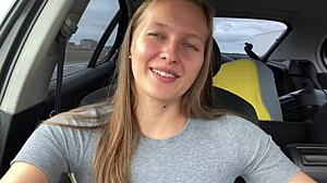 blowjob action on the highway 😈