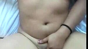 Friend treats her like a prostitute in homemade cowgirl ride.