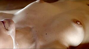 Wow, kinky europeiske amatører går amok med rimjob og enema i hjemmelaget video!