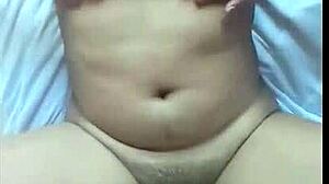 Friend treats her like a prostitute in homemade cowgirl ride.