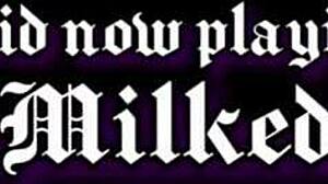 Cara, Mostrando Minhas Tetas Enormes e Xota Apertada Molhada Só Pra Você