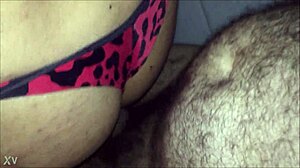 cdzinha limasp giving in the cinema wearing red leopard outfit of fernanda prima esposa