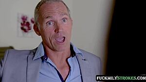 Fuckmilystrokes com, můj švagr Kylie Rocket, Kosame Dash a Marcus London mě tvrdě šukají