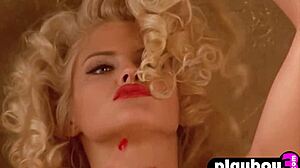 Do you want to see Audrey Aleen Allen posing naked with her big boobs and ripped clothes?