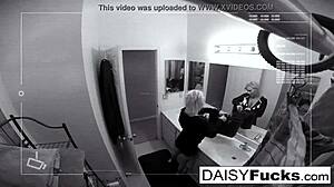 Tiny blows client to cum on face