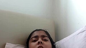 fay fingers herself so good 😏