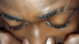 Amazing blowjob on big ass girl