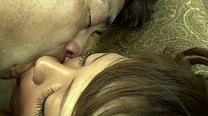 변태 아내의 간청, 사무실에서 돌아오면 히타치로 세게 박아줘!