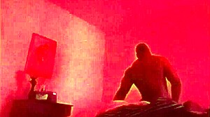 이 아마추어 라티나 와이프가 남편에게 불륜 걸려