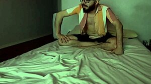 Fucking before christmas with girlfriend and friend