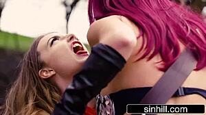 In this parody, Jessa Rhodes embodies Red Sonja in an erotic adventure.