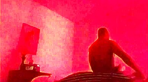 이 아마추어 라티나 와이프가 남편에게 불륜 걸려