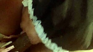 نيجيرية تستمتع بمهاراتي الشفوية الرهيبة