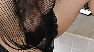 velvet rain 23 squirts with huge toys, oh god