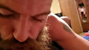 Gue bangunin mamah tiri dengan nyusu puting dan fuck memek keras tiap pagi