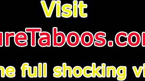 Cholera, ojczym dobrze liże moją blond cipkę nastolatki 18+