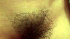 Lesbian Jepang Sentuh Memek dengan Sensual