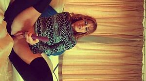 British milf's intense pussy play