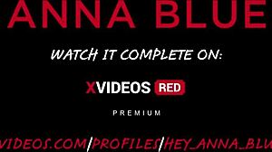 Klitt nærbilde knullet stille nær venner