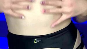 Chic Bitch Feels Horny in Heels