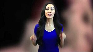 Milf futa caliente seduce a una dickgirl inocente en un paseo 3D salvaje