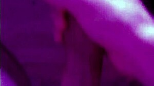 i give a sensitive massage to an amateur penis