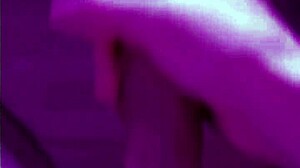 i give a sensitive massage to an amateur penis