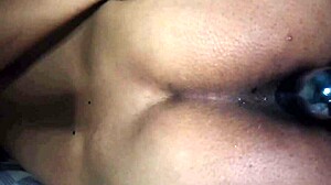 novinha giving excellent blowjob and letting plug in ass