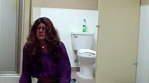 i got staci onit the bathroom floor n it felt so good