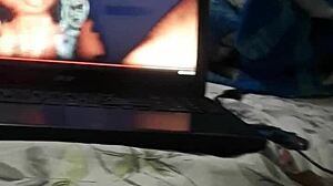 minha putinha brincando com clit grande 😈