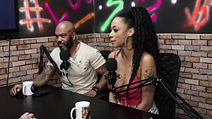 bella mantovani gives blowjob to harden the cock?