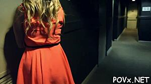 ¡Wow, esta tetona teen está obsesionada con sexo salvaje, mira su cuerpo apretado en POV!