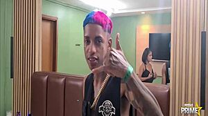 i play with the milf fucking deliciously