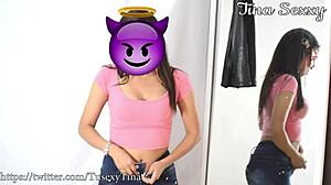 See Tusexytina’s huge, big attractive behind in panties