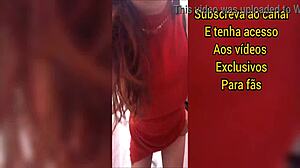 观看妻子与送货员在公共厕所的秘密乐趣