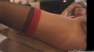 Hot mature milf gets amateur blowjob and pussy fucking