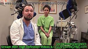 Sandra Chappelle en vriend leren neuk tips van Dr. Lilith Rose