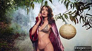 El trío de fantasía intenso de Elena Koshka te deja queriendo más