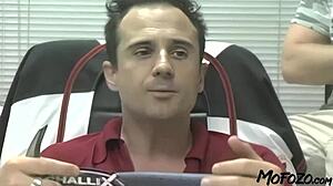 mofozo com - 금발이 얼굴에 정액 뿌려달라고 애원