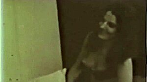 trio englezești vintage minunate din era porno swinging anii 60