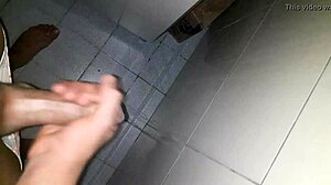 Intense pleasure during masturbation in quarantine