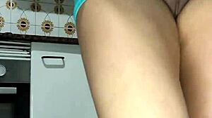 hey boss, wanna see me clean kitchen bare and squirt?