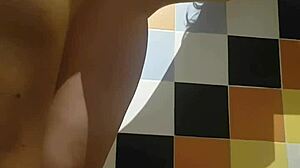 Couple Enjoys Homemade Fun With Squirting