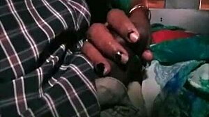 인도 버스에서 공공장소로 미친 듯이 빨아