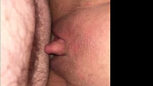 Le martelage de chatte pour la première fois est incroyable ! 😍