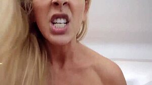 pregnant milf cherie deville feels it deep