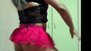 lidsy grooves to baile cancion bombon peruvian homemade dance